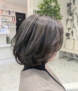 ハイライトを活かすヘナカラー